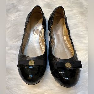 Tahari Gibson 6M Ballet Flats